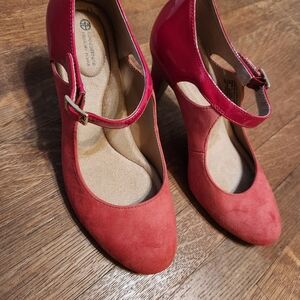 Giani Bernini Red Heels